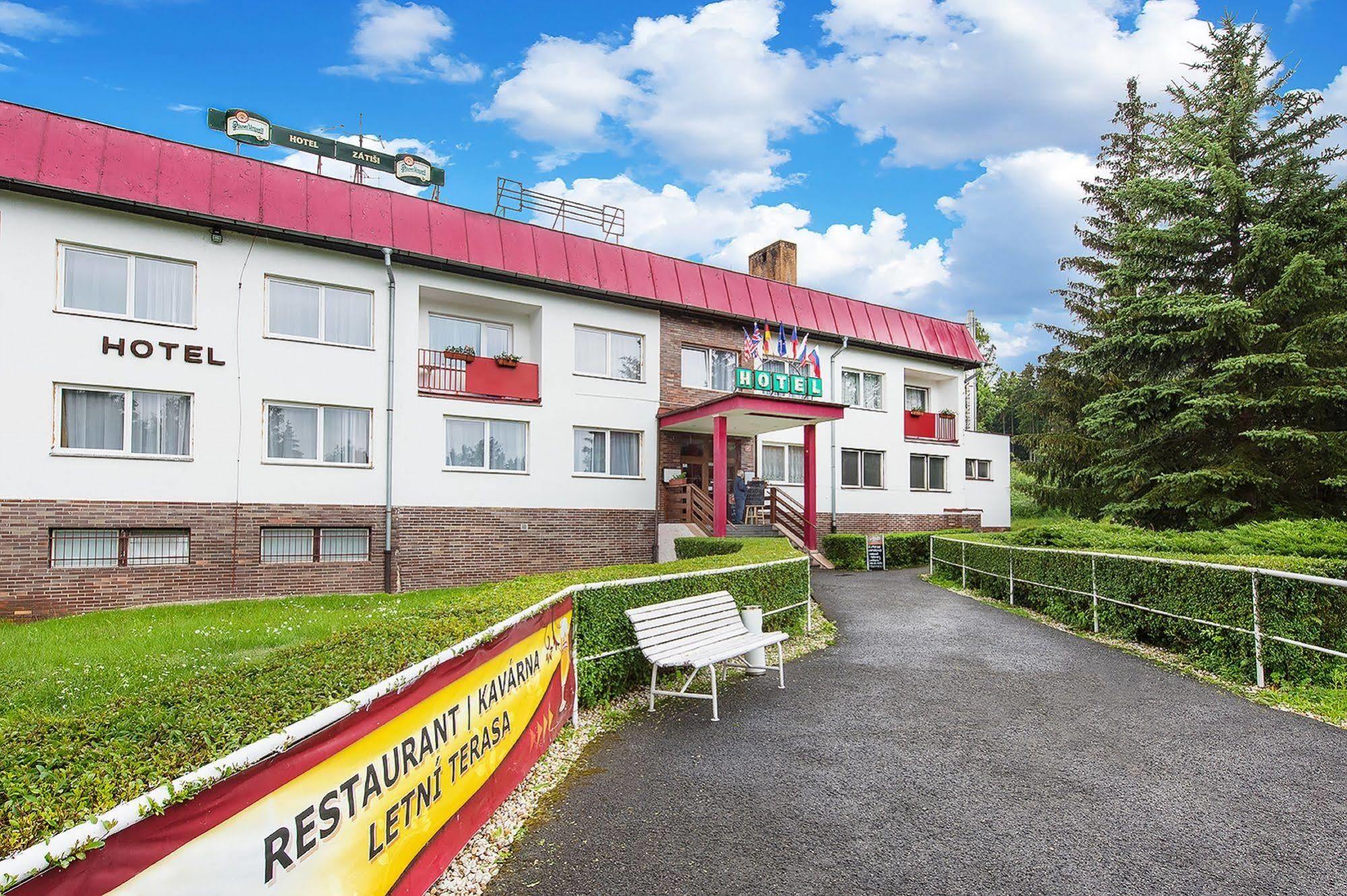 Hotel Zatisi Františkovy Lázně المظهر الخارجي الصورة
